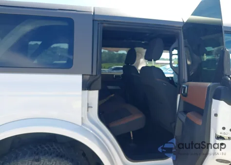 2022 Ford Bronco Outer Banks из США, поврежденный, VIN 1FMDE5BH3NLB45831